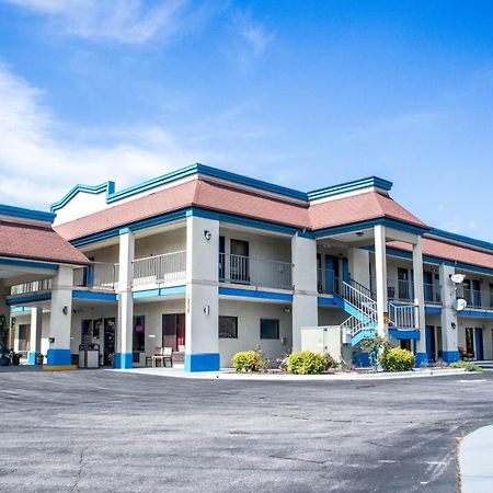 Executive Inn Yanceyville 외부 사진