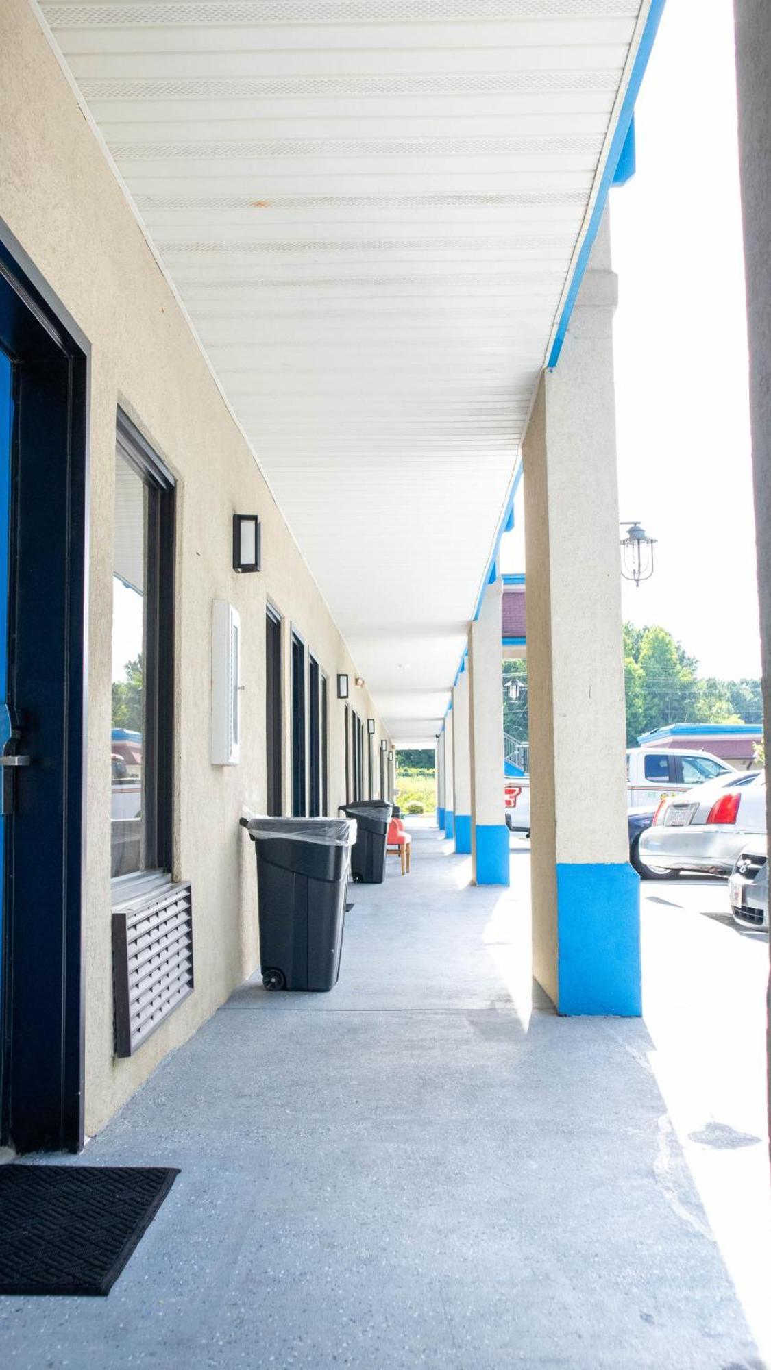 Executive Inn Yanceyville 외부 사진
