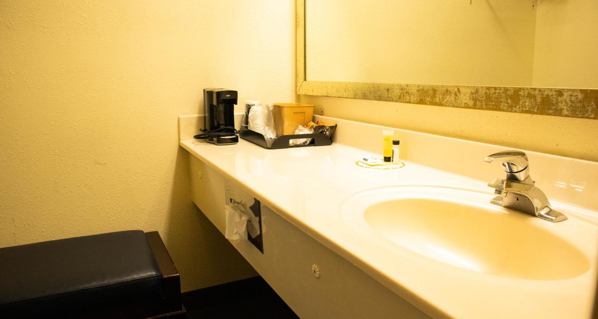 Executive Inn Yanceyville 외부 사진